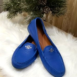 Authentic Coach Mary lock up leather loafers  9B